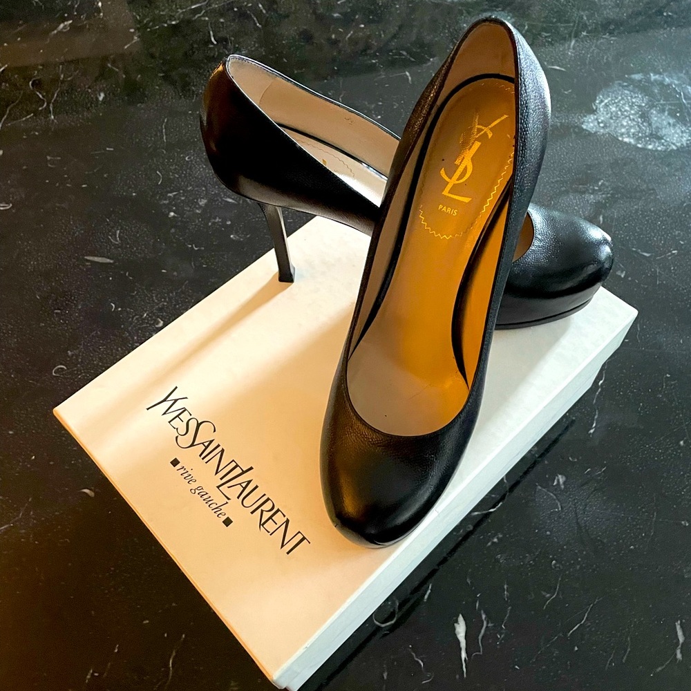 YSL Black leather platform pumps w box